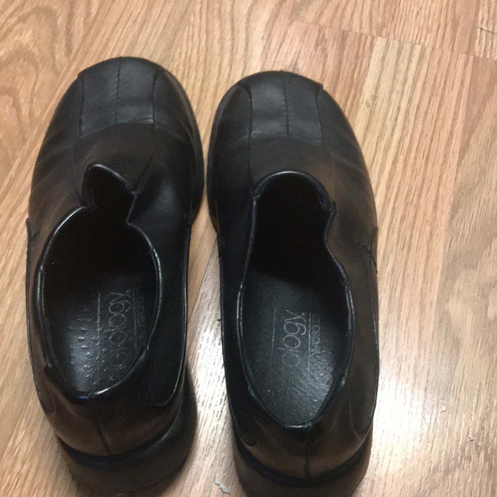 Aerology Shoes